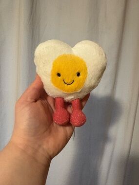 NWT jellycat egg heart